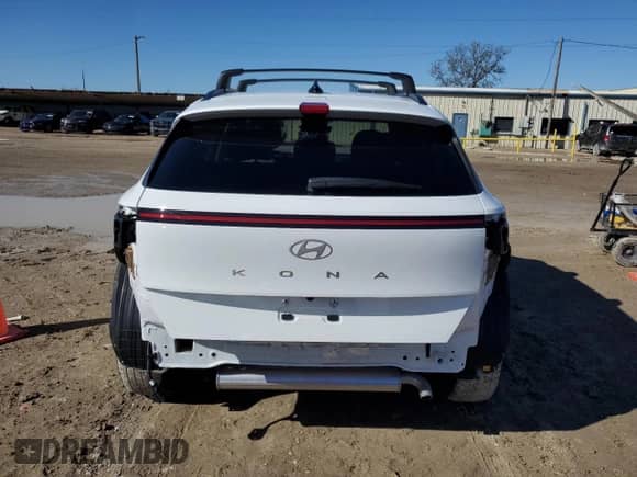 2024 Hyundai Kona SEL with VIN KM8HC3AB7RU104935, listed as a Copart auction lot 84036294 with 6,786 mi miles and Salvage title. Bid and sale history available at DreamBid. Image 6.