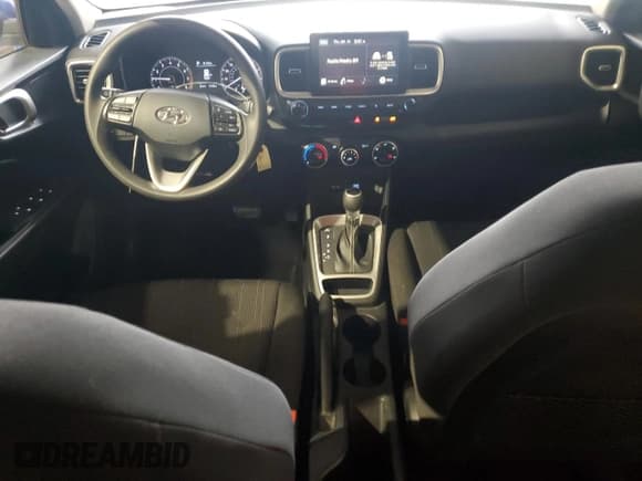 ✅ 2021 Hyundai Venue SE • VIN: KMHRB8A3XMU078885 • Lot: 89141965. Listed on Copart with 19,336 mi. Free auction sales archive from the USA and detailed vehicle history report at DreamBid. Image 8.