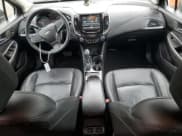 ✅ 2017 Chevrolet Cruze Premier • VIN: 1G1BF5SM3H7267505 • Lot: 57470075. Listed on Copart with 118,713 mi. Free auction sales archive from the USA and detailed vehicle history report at DreamBid. Image 8.