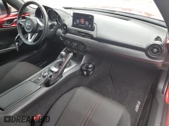 ✅ 2019 Mazda MX-5 Miata Club • VIN: JM1NDAL74K0309966 • Lot: 66449345. Listed on Copart with 29,060 mi. Free auction sales archive from the USA and detailed vehicle history report at DreamBid. Image 8.