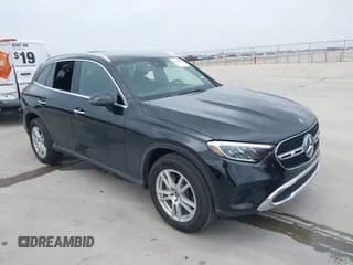 ✅ 2025 Mercedes-Benz GLC 300 • VIN: W1NKM4GB6SF238715 • Lot: 41811420. Wystawiony na IAAI z przebiegiem 7 613 mil. Bezpłatny archiwum sprzedaży aukcyjnych z USA i szczegółowy raport historii pojazdu na DreamBid. Zdjęcie 1.