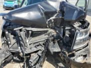 ✅ 2016 Chevrolet Suburban LT • VIN: 1GNSKHKCXGR257494 • Lot: 70998215. Wystawiony na Copart z przebiegiem Nie podano. Bezpłatny archiwum sprzedaży aukcyjnych z USA i szczegółowy raport historii pojazdu na DreamBid. Zdjęcie 12.