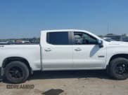 ✅ 2024 Chevrolet Silverado 1500 LT • VIN: 2GCUDDED9R1234258 • Лот: 43142010. Опубликован ранее на IAAI с пробегом 24 226 миль. Бесплатный доступ к архиву аукционных продаж из США и подробный отчёт об истории автомобиля на DreamBid. Изображение 14.