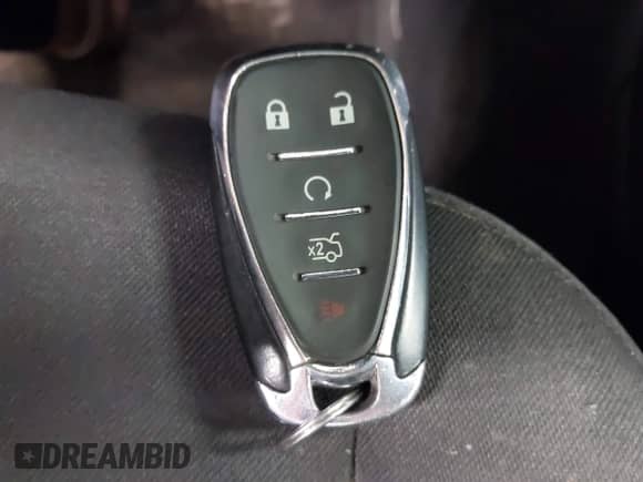 2018 Chevrolet Malibu LT z VIN 1G1ZD5ST9JF124159, wystawiony jako IAAI lot #43057252 z przebiegiem 153 084 mil mil oraz . Historia ofert i sprzedaży dostępna na DreamBid. Obrazek 11.