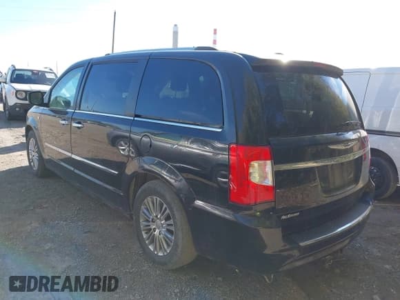 ✅ 2014 Chrysler Town & Country Touring L • VIN: 2C4RC1CG5ER249842 • Лот: 43547482. Опубликован ранее на IAAI с пробегом 162 989 миль. Бесплатный доступ к архиву аукционных продаж из США и подробный отчёт об истории автомобиля на DreamBid. Изображение 3.