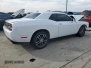 ✅ 2019 Dodge Challenger GT • VIN: 2C3CDZKG8KH741791 • Lot: 45267213. Wystawiony na Copart z przebiegiem 66 206 mil. Bezpłatny archiwum sprzedaży aukcyjnych z USA i szczegółowy raport historii pojazdu na DreamBid. Zdjęcie 3.