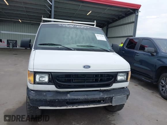 ✅ 1999 Ford E-Series Commercial • VIN: 1FTPE2423XHB52292 • Лот: 42779740. Опубликован ранее на IAAI с пробегом 234 239 миль. Бесплатный доступ к архиву аукционных продаж из США и подробный отчёт об истории автомобиля на DreamBid. Изображение 12.