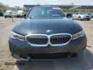 2022 BMW 3 Series 330i z VIN 3MW5R1J07N8C37031, wystawiony jako Copart lot #64571865 z przebiegiem 70 832 mil mil oraz Szkoda całkowita • Salvage title. Historia ofert i sprzedaży dostępna na DreamBid. Obrazek 5.