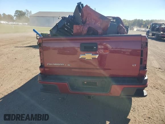 ✅ 2019 Chevrolet Colorado 4WD LT • VIN: 1GCGTCENXK1360045 • Lot: 86075595. Listed on Copart with 46,069 mi. Free auction sales archive from the USA and detailed vehicle history report at DreamBid. Image 6.