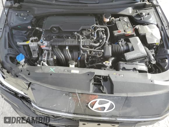 ✅ 2024 Hyundai Elantra SEL • VIN: KMHLS4DG2RU821463 • Lot: 87267265. Listed on Copart with 10,777 mi. Free auction sales archive from the USA and detailed vehicle history report at DreamBid. Image 11.