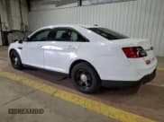 ✅ 2016 Ford Police Interceptor • VIN: 1FAHP2L82GG154616 • Lot: 56463975. Wystawiony na Copart z przebiegiem 145 324 mil. Bezpłatny archiwum sprzedaży aukcyjnych z USA i szczegółowy raport historii pojazdu na DreamBid. Zdjęcie 2.