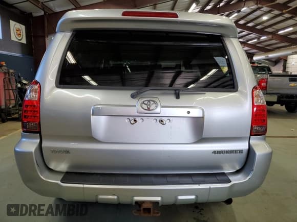 ✅ 2008 Toyota 4Runner Limited • VIN: JTEBU17R48K028595 • Лот: 87419895. Опубликован ранее на Copart с пробегом 141 740 миль. Бесплатный доступ к архиву аукционных продаж из США и подробный отчёт об истории автомобиля на DreamBid. Изображение 6.