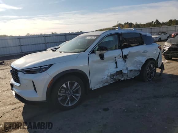 ✅ 2025 Infiniti QX60 Luxe • VIN: 5N1AL1FS5SC332667 • Lot: 71219815. Wystawiony na Copart z przebiegiem 9 585 mil. Bezpłatny archiwum sprzedaży aukcyjnych z USA i szczegółowy raport historii pojazdu na DreamBid. Zdjęcie 1.