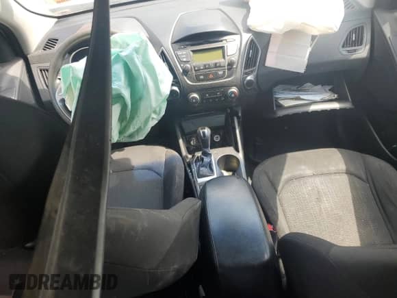 2014 Hyundai Tucson GLS z VIN KM8JT3AF0EU851498, wystawiony jako Copart lot #68230214 z przebiegiem Nie podano mil oraz Szkoda całkowita • Salvage title. Historia ofert i sprzedaży dostępna na DreamBid. Obrazek 8.