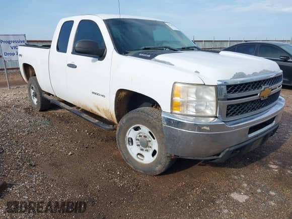 ✅ 2013 Chevrolet Silverado 2500HD Work Truck • VIN: 1GC2KVCG2DZ345864 • Lot: 42743214. Wystawiony na IAAI z przebiegiem 242 608 mil. Bezpłatny archiwum sprzedaży aukcyjnych z USA i szczegółowy raport historii pojazdu na DreamBid. Zdjęcie 1.