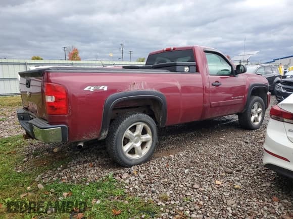 ✅ 2007 Chevrolet Silverado 1500 Work Truck • VIN: 1GCEK14087Z552920 • Lot: 75815794. Listed on Copart with 117,302 mi. Free auction sales archive from the USA and detailed vehicle history report at DreamBid. Image 3.