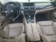 ✅ 2011 BMW 7 Series 750Li • VIN: WBAKB8C51BCY64837 • Лот: 70920115. Опубликован ранее на Copart с пробегом Не указан. Бесплатный доступ к архиву аукционных продаж из США и подробный отчёт об истории автомобиля на DreamBid. Изображение 8.