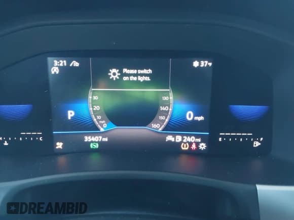 ✅ 2022 Volkswagen Atlas SE • VIN: 1V2LP2CA1NC531866 • Lot: 41677402. Wystawiony na IAAI z przebiegiem 35 407 mil. Bezpłatny archiwum sprzedaży aukcyjnych z USA i szczegółowy raport historii pojazdu na DreamBid. Zdjęcie 7.