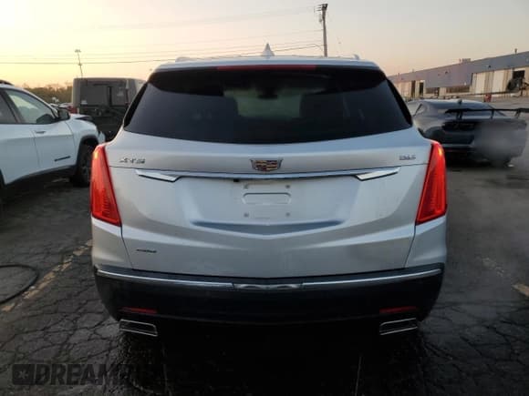 ✅ 2017 Cadillac XT5 Premium Luxury AWD • VIN: 1GYKNERS4HZ170858 • Lot: 80620265. Wystawiony na Copart z przebiegiem 33 512 mil. Bezpłatny archiwum sprzedaży aukcyjnych z USA i szczegółowy raport historii pojazdu na DreamBid. Zdjęcie 6.