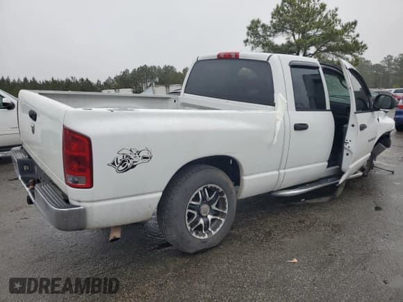 ✅ 2006 Dodge 1500 SLT • VIN: 1D7HA18NX5J630461 • Лот: 44894415. Опубликован ранее на Copart с пробегом 170 136 миль. Бесплатный доступ к архиву аукционных продаж из США и подробный отчёт об истории автомобиля на DreamBid. Изображение 3.