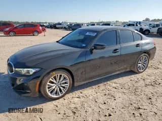 2023 BMW 3 Series 330i z VIN 3MW69FF08P8D70815, wystawiony jako Copart lot #70840985 z przebiegiem 31 481 mil mil oraz Szkoda całkowita • Salvage title. Historia ofert i sprzedaży dostępna na DreamBid. Obrazek 1.