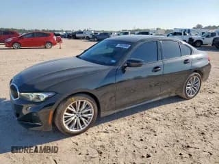 ✅ 2023 BMW 3 Series 330i • VIN: 3MW69FF08P8D70815 • Lot: 70840985. Listed on Copart with 31,481 mi. Free auction sales archive from the USA and detailed vehicle history report at DreamBid. Image 1.