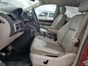 ✅ 2010 Chrysler Town & Country Touring Plus • VIN: 2A4RR8DX7AR358376 • Lot: 71055945. Wystawiony na Copart z przebiegiem 249 295 mil. Bezpłatny archiwum sprzedaży aukcyjnych z USA i szczegółowy raport historii pojazdu na DreamBid. Zdjęcie 7.