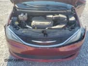 ✅ 2020 Chrysler Voyager LX • VIN: 2C4RC1CG9LR107782 • Лот: 71768785. Опубликован ранее на Copart с пробегом 52 300 миль. Бесплатный доступ к архиву аукционных продаж из США и подробный отчёт об истории автомобиля на DreamBid. Изображение 12.