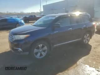 ✅ 2013 Toyota Highlander Limited • VIN: 5TDDK3EH4DS206131 • Lot: 94138015. Listed on Copart with 124,357 mi. Free auction sales archive from the USA and detailed vehicle history report at DreamBid. Image 1.