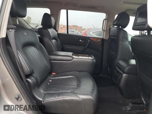 ✅ 2011 Infiniti QX56 7-passenger • VIN: JN8AZ2NE1B9005253 • Lot: 82215565. Wystawiony na Copart z przebiegiem Nie podano. Bezpłatny archiwum sprzedaży aukcyjnych z USA i szczegółowy raport historii pojazdu na DreamBid. Zdjęcie 11.