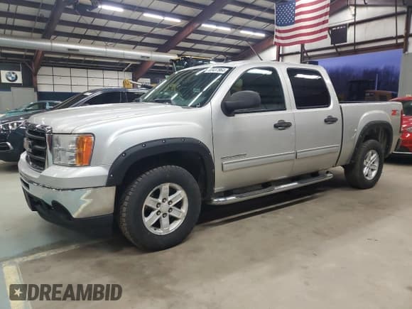 ✅ 2011 GMC Sierra 1500 SLE • VIN: 3GTP2VE36BG180608 • Лот: 83437964. Опубликован ранее на Copart с пробегом 189 266 миль. Бесплатный доступ к архиву аукционных продаж из США и подробный отчёт об истории автомобиля на DreamBid. Изображение 1.