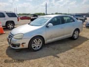 ✅ 2007 Volkswagen Jetta 2.5 • VIN: 3VWRF71K57M158773 • Лот: 81218165. Опубликован ранее на Copart с пробегом 86 686 миль. Бесплатный доступ к архиву аукционных продаж из США и подробный отчёт об истории автомобиля на DreamBid. Изображение 1.