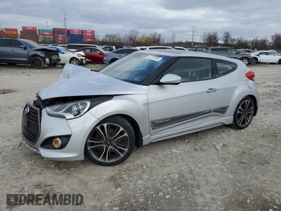 ✅ 2016 Hyundai Veloster Turbo • VIN: KMHTC6AE5GU275735 • Lot: 82707824. Listed on Copart with 105,870 mi. Free auction sales archive from the USA and detailed vehicle history report at DreamBid. Image 1.