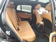 ✅ 2019 BMW X4 xDrive30i • VIN: 5UXUJ3C51KLG52927 • Lot: 65533883. Wystawiony na Copart z przebiegiem 53 056 mil. Bezpłatny archiwum sprzedaży aukcyjnych z USA i szczegółowy raport historii pojazdu na DreamBid. Zdjęcie 10.