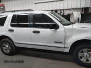 ✅ 2006 Ford Explorer XLS • VIN: 1FMEU72E36UB64271 • Lot: 43118696. Wystawiony na IAAI z przebiegiem 208 104 mil. Bezpłatny archiwum sprzedaży aukcyjnych z USA i szczegółowy raport historii pojazdu na DreamBid. Zdjęcie 13.