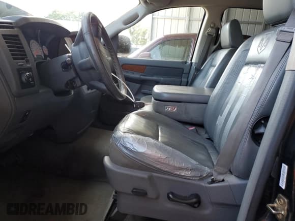 ✅ 2006 Dodge 1500 Laramie • VIN: 1D7HU18266S605176 • Лот: 73225944. Опубликован ранее на Copart с пробегом 359 026 миль. Бесплатный доступ к архиву аукционных продаж из США и подробный отчёт об истории автомобиля на DreamBid. Изображение 7.