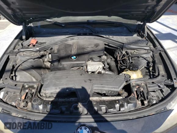 ✅ 2013 BMW 3 Series 328i • VIN: WBA3A5C56DF359299 • Lot: 92868045. Listed on Copart with 132,119 mi. Free auction sales archive from the USA and detailed vehicle history report at DreamBid. Image 11.