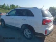 ✅ 2015 Kia Sorento LX • VIN: 5XYKTDA71FG553410 • Lot: 42914041. Listed on IAAI with 156,192 mi. Free auction sales archive from the USA and detailed vehicle history report at DreamBid. Image 3.