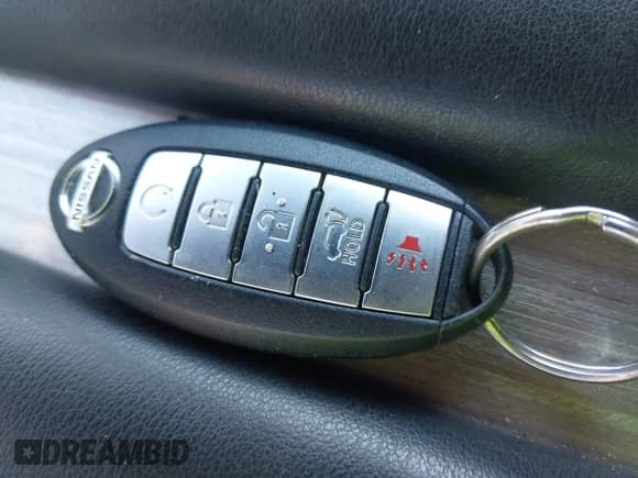 2015 Nissan Murano Platinum with VIN 5N1AZ2MH2FN276757, listed as a IAAI auction lot 43289590 with 141,918 mi miles and . Bid and sale history available at DreamBid. Image 11.