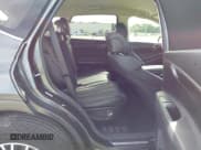 ✅ 2024 Genesis GV80 • VIN: KMUHBDSB4RU179729 • Lot: 43817077. Wystawiony na IAAI z przebiegiem 63 376 mil. Bezpłatny archiwum sprzedaży aukcyjnych z USA i szczegółowy raport historii pojazdu na DreamBid. Zdjęcie 8.