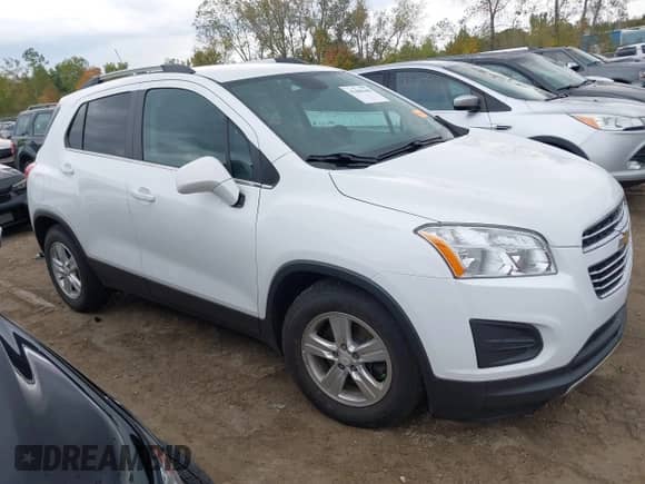 2016 Chevrolet Trax LT z VIN 3GNCJLSB2GL253948, wystawiony jako IAAI lot #43400648 z przebiegiem 96 608 mil mil oraz . Historia ofert i sprzedaży dostępna na DreamBid. Obrazek 13.