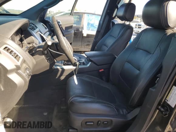 ✅ 2015 Ford Explorer Sport • VIN: 1FM5K8GT2FGB78017 • Lot: 86635125. Listed on Copart with 143,301 mi. Free auction sales archive from the USA and detailed vehicle history report at DreamBid. Image 7.