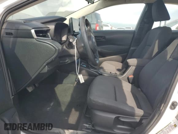 ✅ 2023 Toyota Corolla LE • VIN: 5YFB4MDE9PP058974 • Lot: 82723855. Wystawiony na Copart z przebiegiem 51 698 mil. Bezpłatny archiwum sprzedaży aukcyjnych z USA i szczegółowy raport historii pojazdu na DreamBid. Zdjęcie 7.