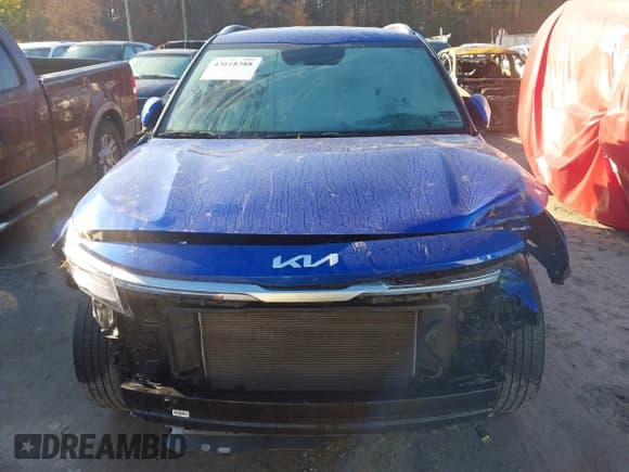 ✅ 2023 Kia Seltos S • VIN: KNDEU2AA2P7356206 • Lot: 43618388. Wystawiony na IAAI z przebiegiem 27 715 mil. Bezpłatny archiwum sprzedaży aukcyjnych z USA i szczegółowy raport historii pojazdu na DreamBid. Zdjęcie 12.