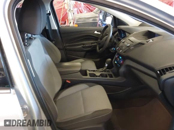 ✅ 2017 Ford Escape SE • VIN: 1FMCU0GD1HUD12662 • Лот: 40290012. Опубликован ранее на IAAI с пробегом 68 290 миль. Бесплатный доступ к архиву аукционных продаж из США и подробный отчёт об истории автомобиля на DreamBid. Изображение 5.