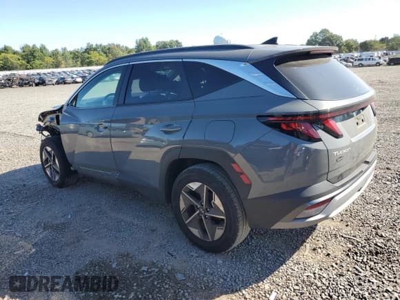 ✅ 2025 Hyundai Tucson SEL • VIN: 5NMJBCDE4SH500168 • Lot: 70480445. Wystawiony na Copart z przebiegiem 9 131 mil. Bezpłatny archiwum sprzedaży aukcyjnych z USA i szczegółowy raport historii pojazdu na DreamBid. Zdjęcie 2.