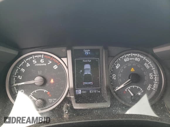 ✅ 2020 Toyota Tacoma SR5 • VIN: 3TMCZ5AN9LM349427 • Lot: 56133085. Listed on Copart with 83,191 mi. Free auction sales archive from the USA and detailed vehicle history report at DreamBid. Image 9.