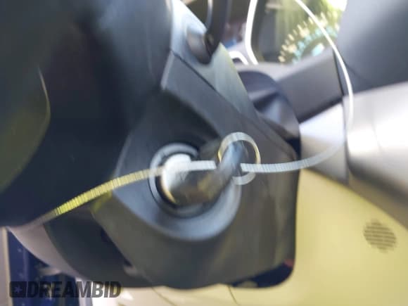 ✅ 2016 Ford Escape SE • VIN: 1FMCU9G90GUC19310 • Lot: 43629957. Listed on IAAI with 93,611 mi. Free auction sales archive from the USA and detailed vehicle history report at DreamBid. Image 11.