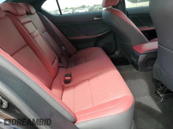 2024 Lexus IS 300 с VIN JTHDA1D27R5132588, выставлен на аукционе Copart как лот 69195465 с пробегом 15 941 миль миль и Списание • Salvage title. История ставок и продаж доступна на DreamBid. Изображение 10.