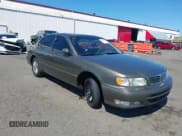 ✅ 1998 Infiniti I30 Standard • VIN: JNKCA21A2WT617242 • Лот: 41312275. Опубликован ранее на IAAI с пробегом Не указан. Бесплатный доступ к архиву аукционных продаж из США и подробный отчёт об истории автомобиля на DreamBid. Изображение 1.